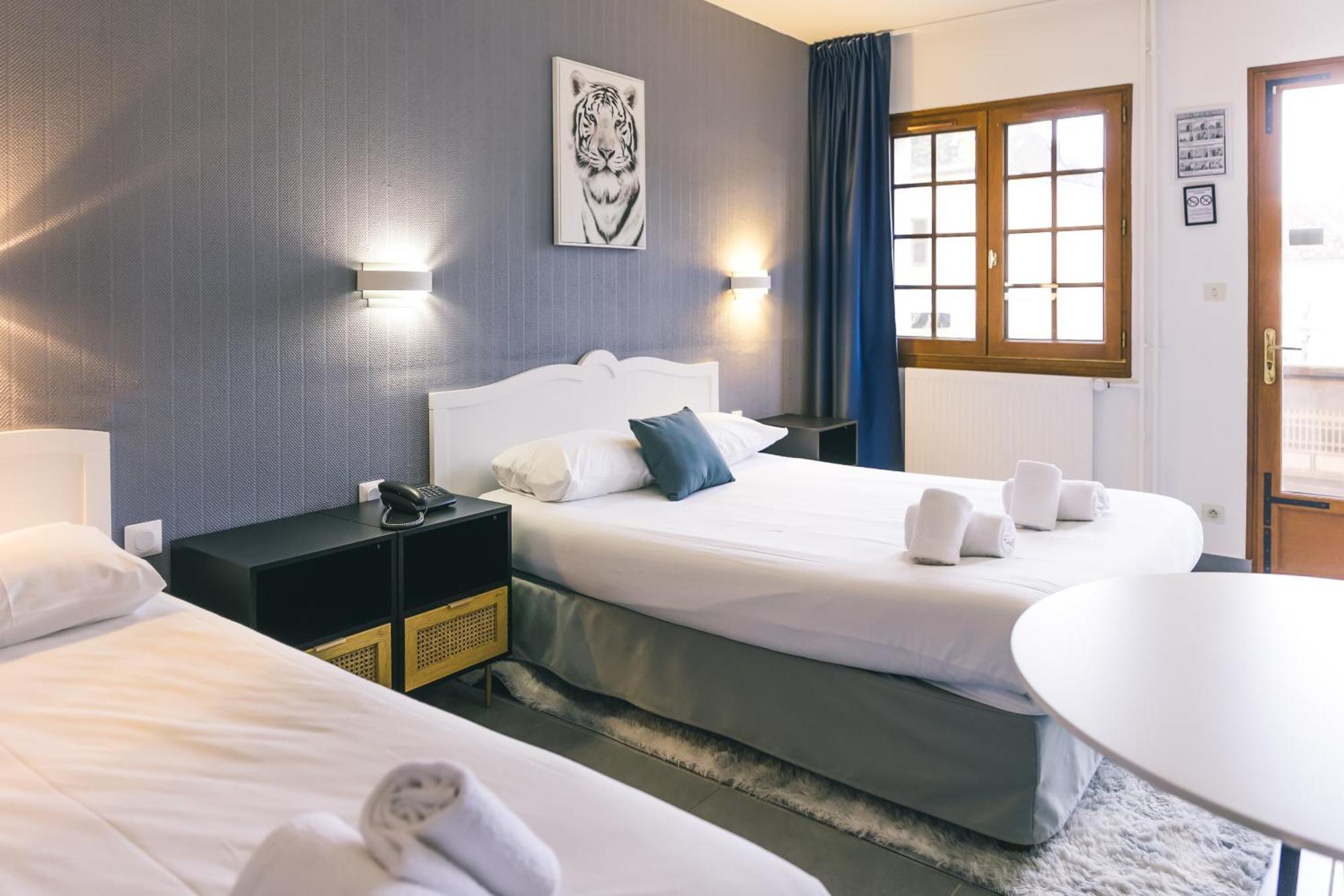 Logis Hotel & Restaurant Le Soleil D'Or Montigny-la-Resle Exterior photo